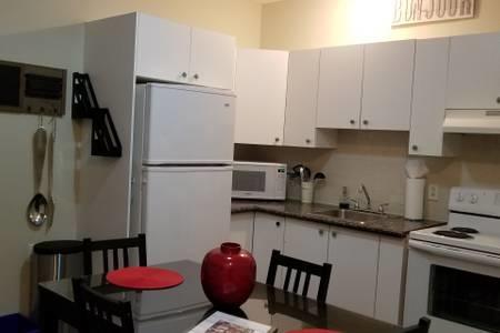 גטינו Sweet 2-Bedroom Penthouse Apartment By Amazing Property Rentals מראה חיצוני תמונה